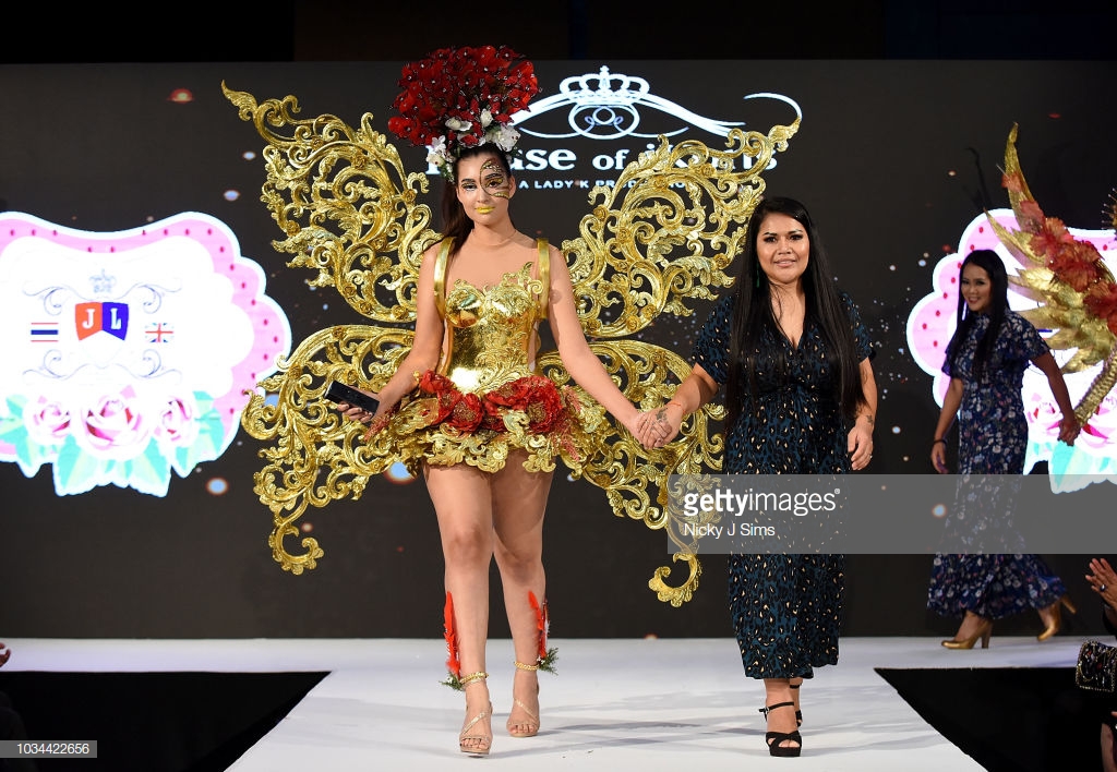 Kim Gomersall and JAL Fashion at London Fashion Week Sep. 2018